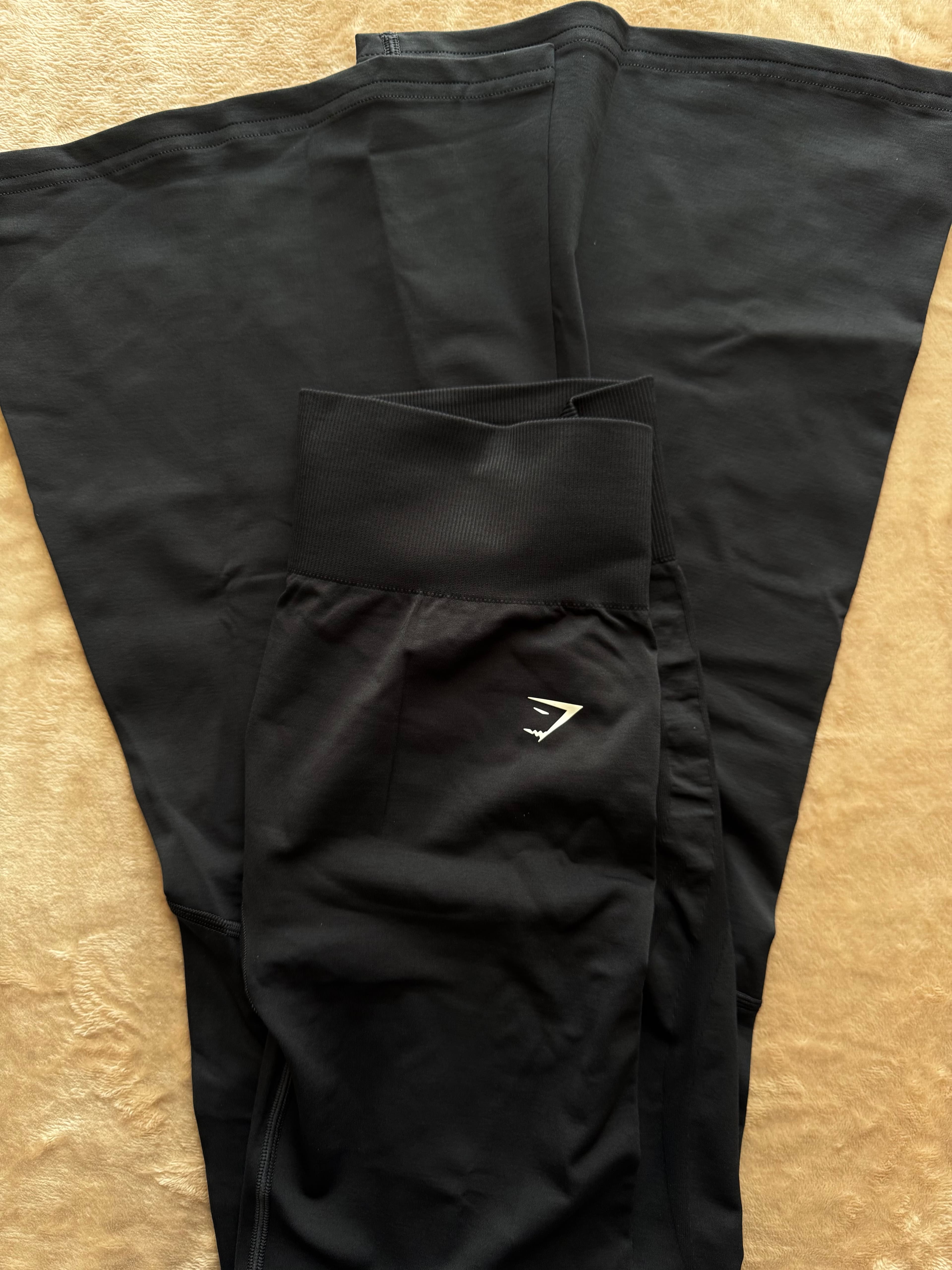 Everyday Seamless Flared Legging 2.0